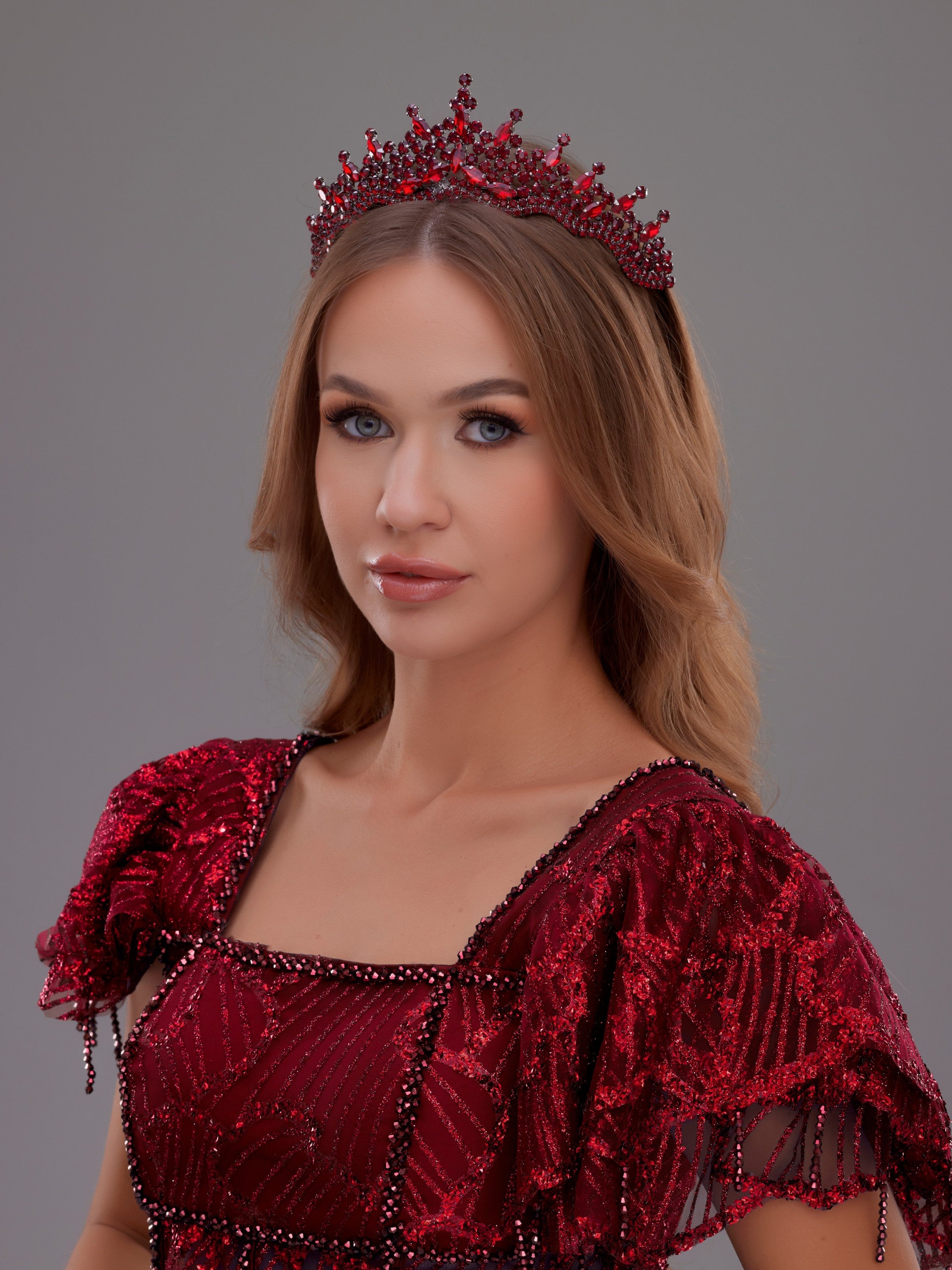 Crystal Princess Crown – Sparkling Stone Crown | Special Day and Invitation Accessory