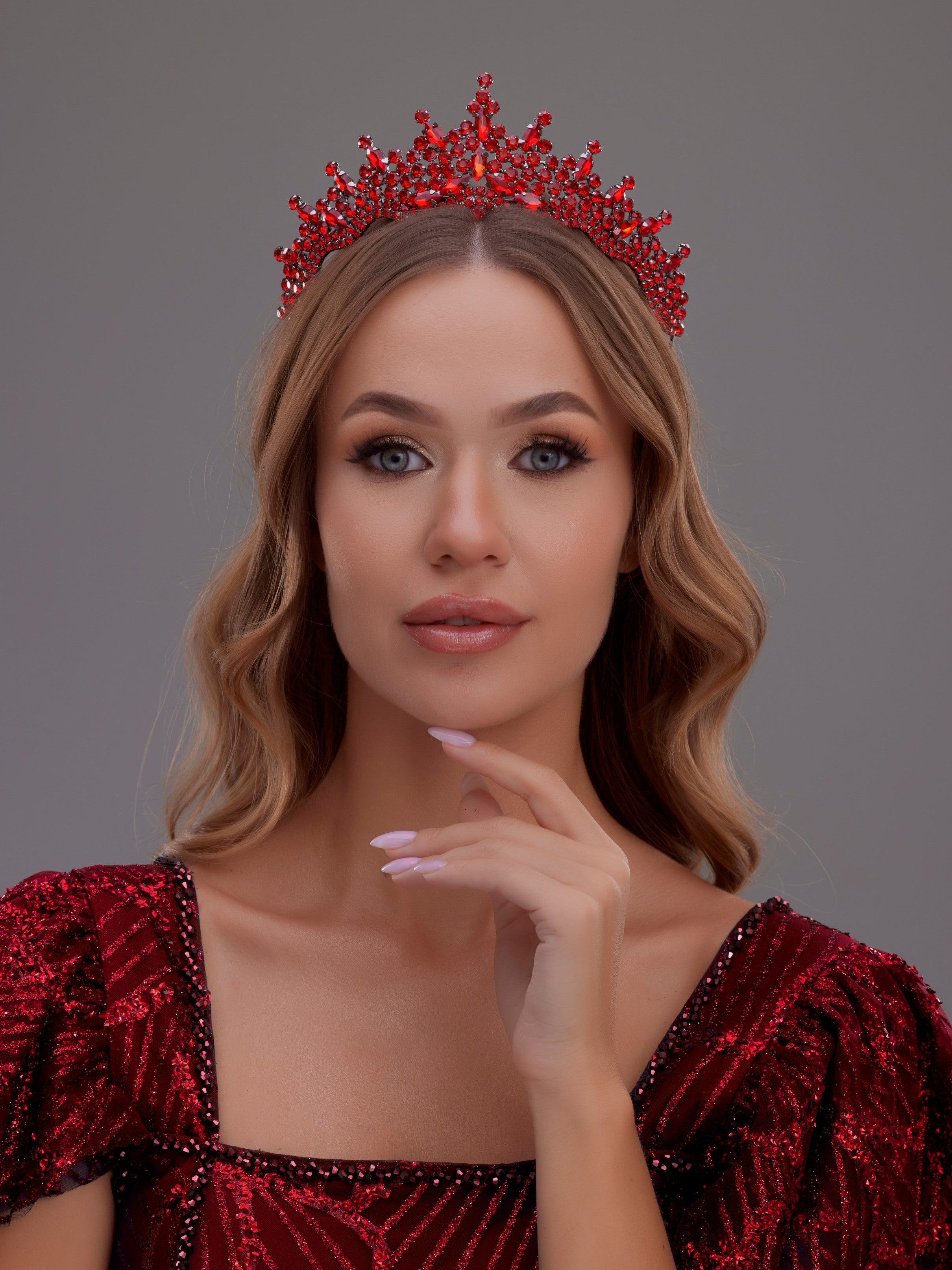 Crystal Princess Crown – Sparkling Stone Crown | Special Day and Invitation Accessory